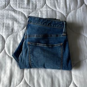 Universal Thread Blue High Rise Skinny jeans size 8 SHORT